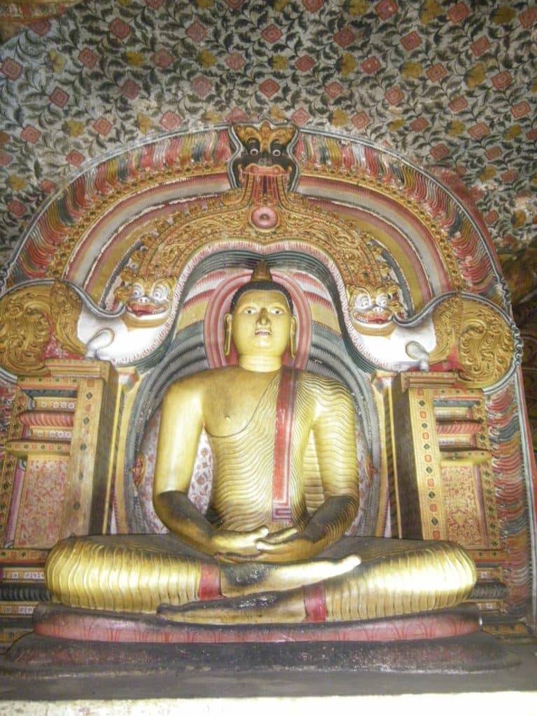 Dambulla Royal Cave Temple and Golden Temple